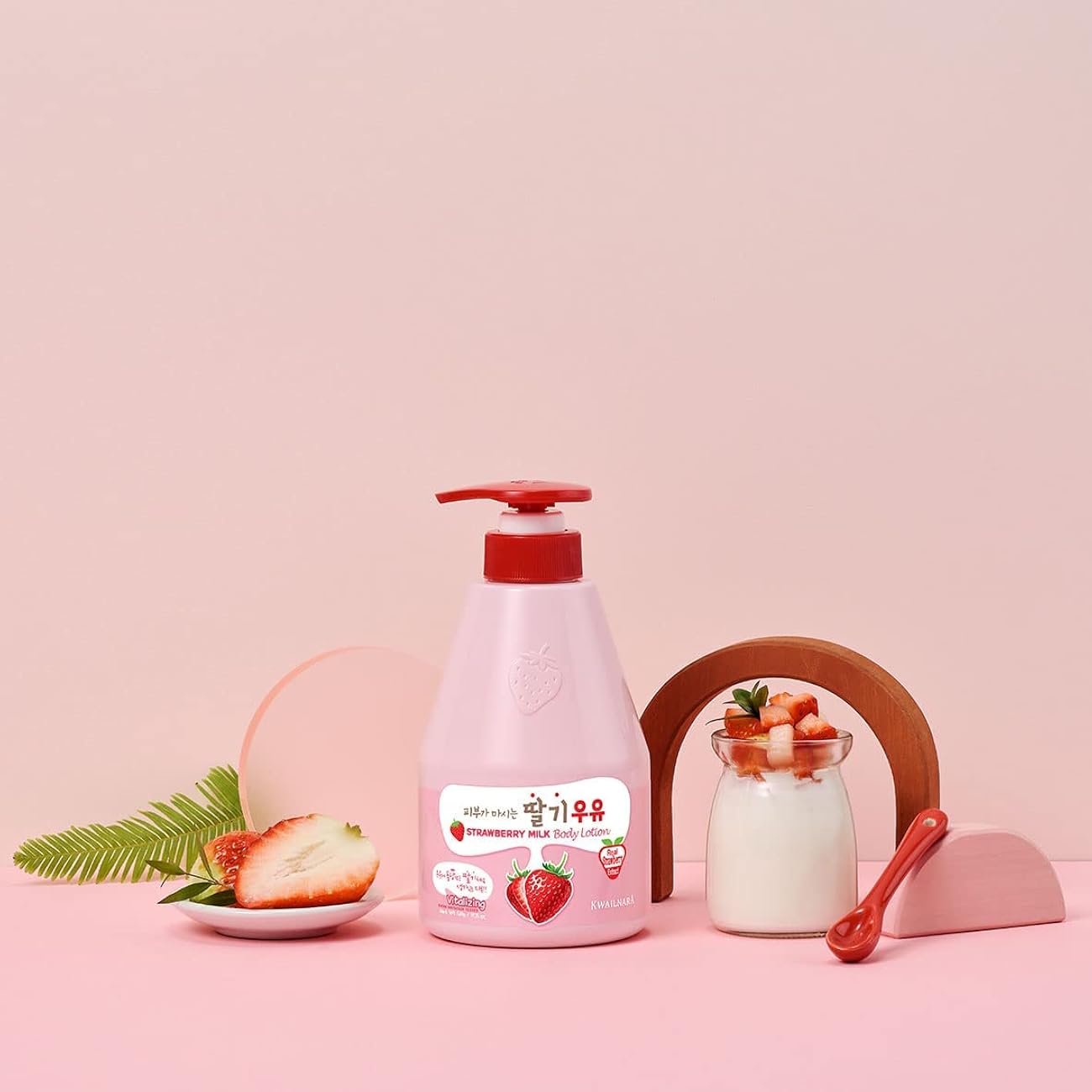 Milk Body Lotion 560ml- Strawberry