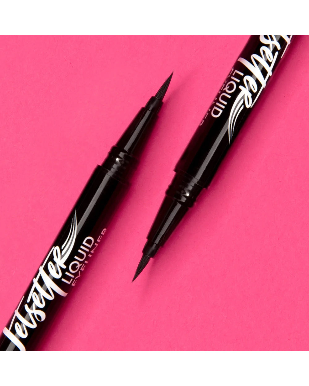 Jetsetter liquid eyeliner